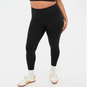 NEW Girlfriend Collective Black Compression 7/8 High-Waisted Pocket Leggings